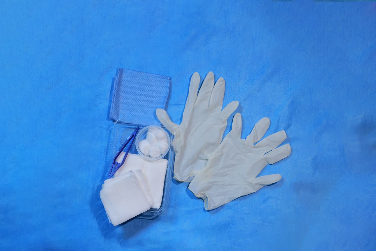 Dressing Kit & Dialysis Kit